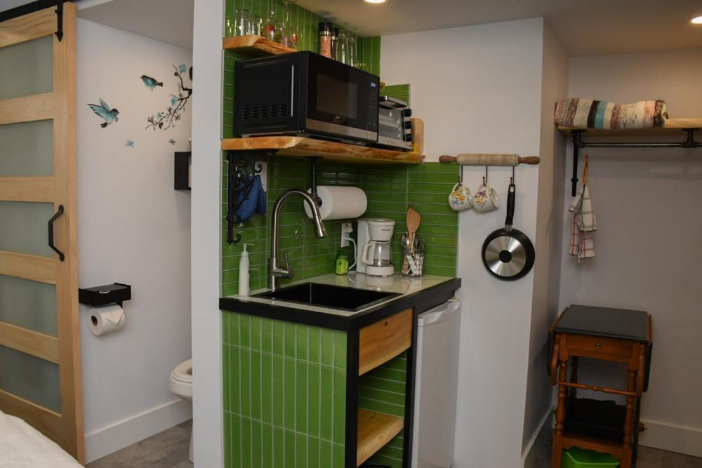 Gite Grand Moment Bed and Breakfast Cabano Exterior foto
