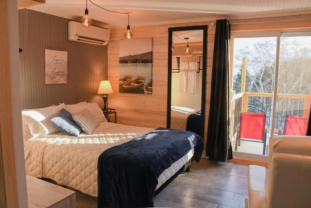 Gite Grand Moment Bed and Breakfast Cabano Exterior foto